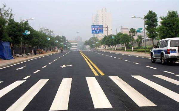 霍城标线涂料在霍城环氧地坪项目中的选择与应用